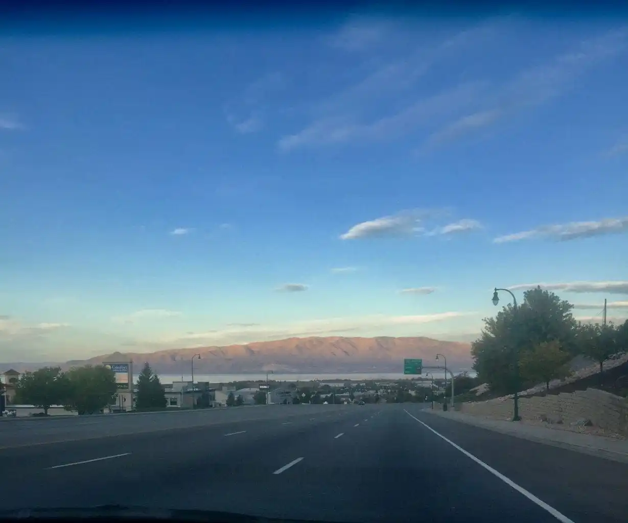 Driving in Utah with a beautiful mountain view