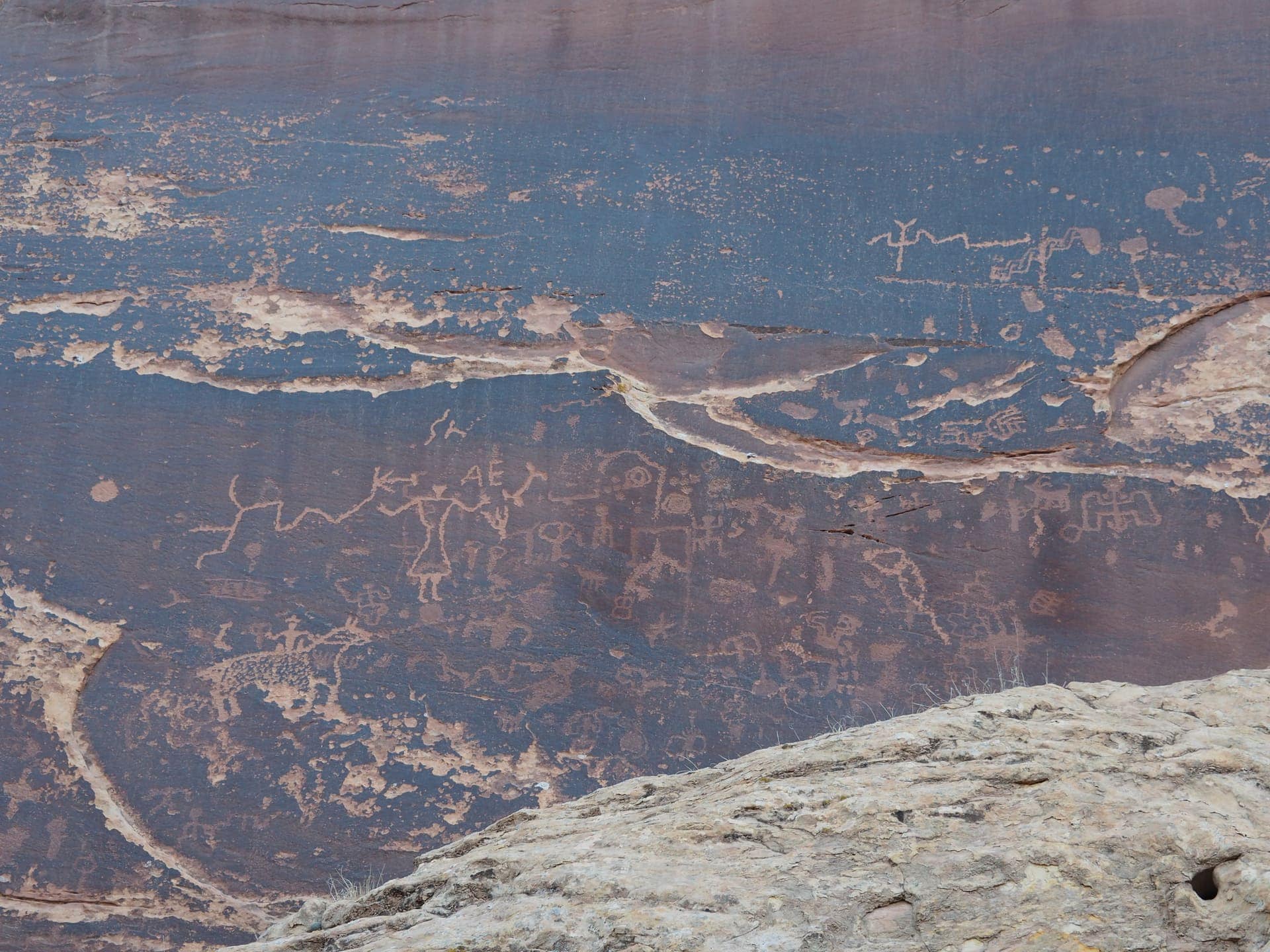 Petroglyphs at Sand Island