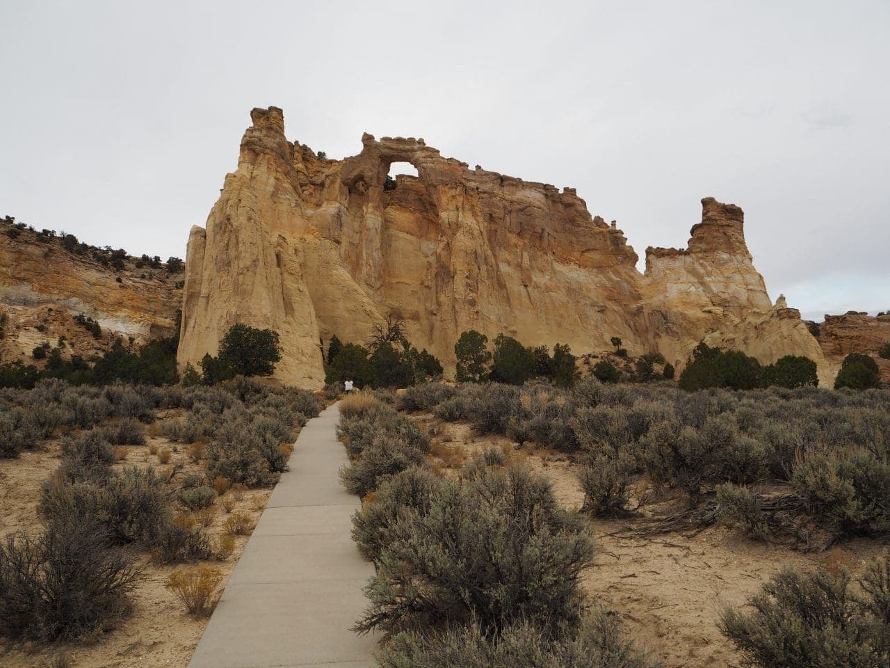 Approaching Grosvenor Arch via the paved pathway