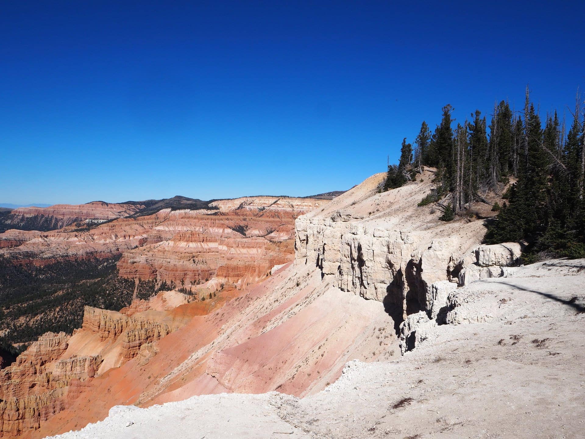 The scenic cliffs at Cedar Breaks National Monument