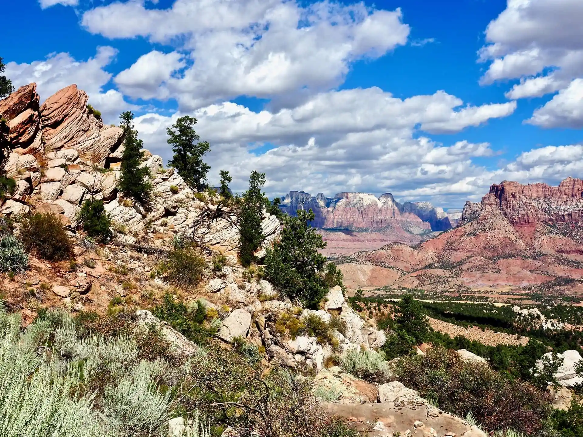 Amazing views of Zion National Park from the Eagle Crags trail