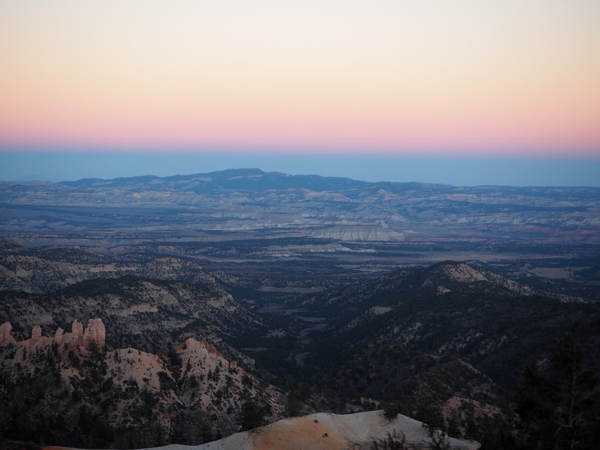 Amazing sunset over Bryce Canyon National Park