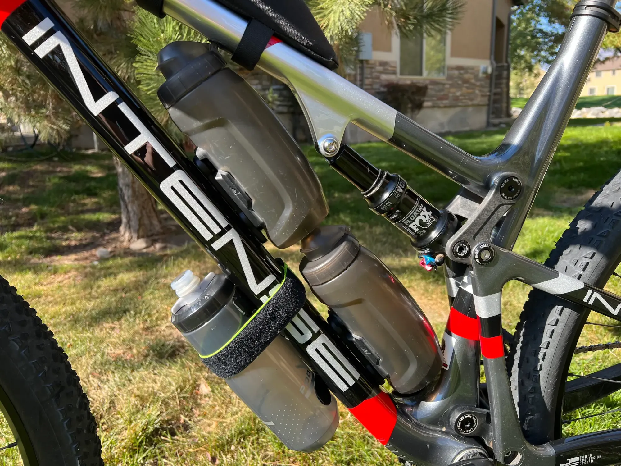 Keith's triple-bottle carry system on his Intense Sniper T mountain bike.